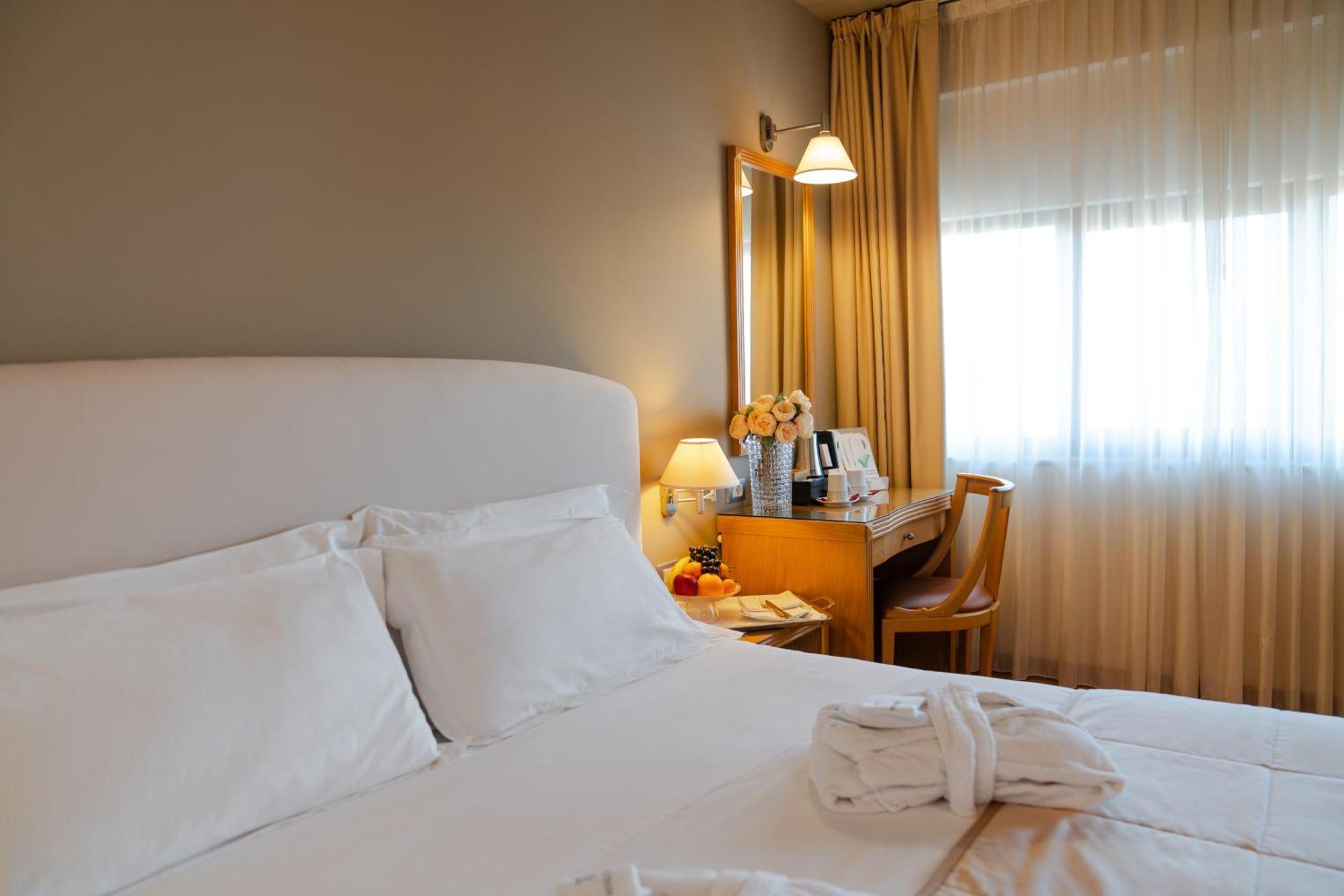 Hotel Touring Carpi Exterior foto
