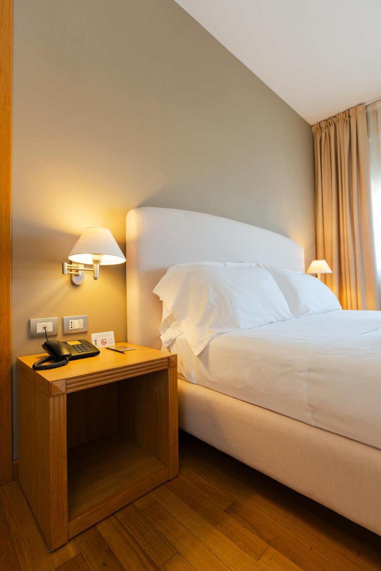 Hotel Touring Carpi Exterior foto